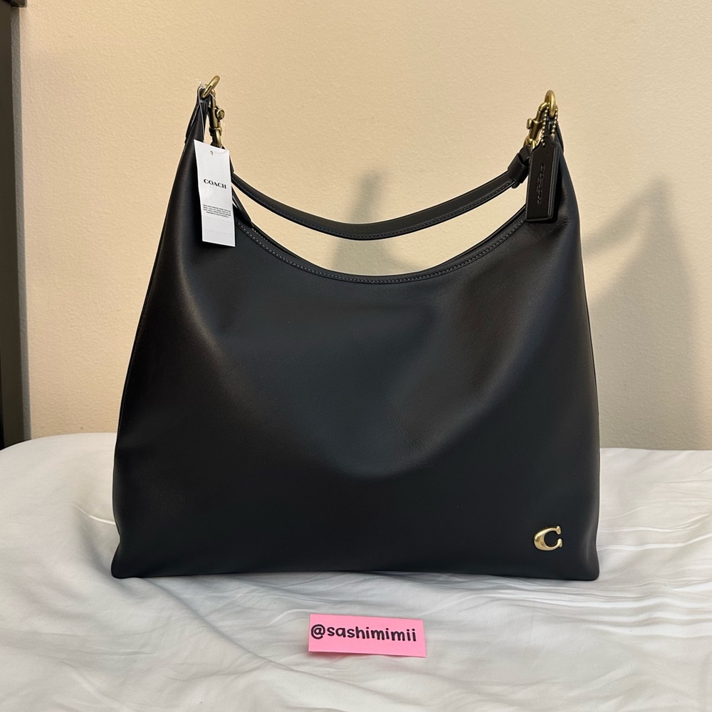 **SOLD - DO NOT BUY** NWT Coach Juliet Shoulder Bag 38 - Black